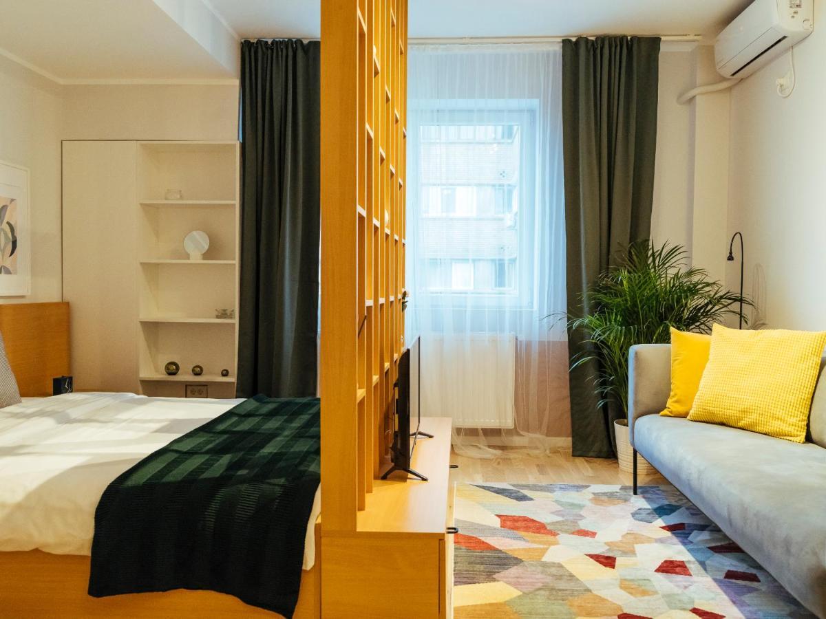 Cosy - Amazing Location - Old Town Bucureşti